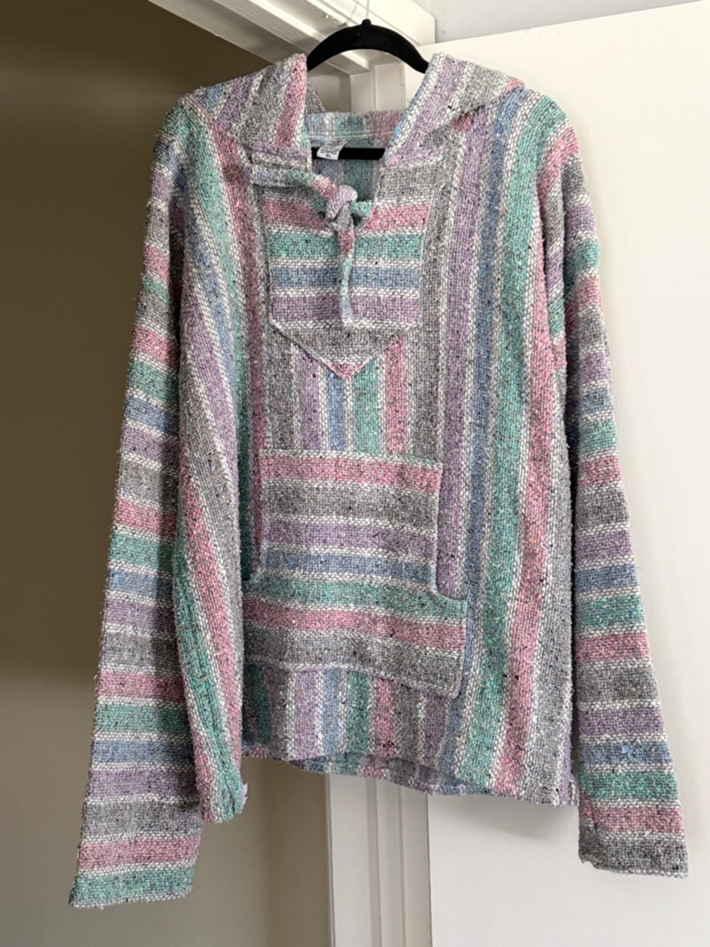 NWOT Striped beachy Baja Hoodie pullover in Pastel Mint, Lilac & Pink Sz XL